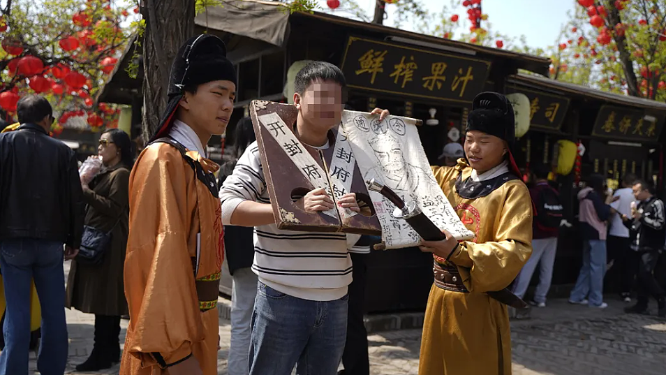 迪士尼的“氪金玩家”，为何又把穷游党逼疯了？（组图） - 24