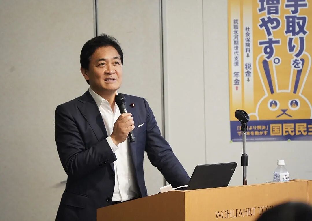 日本27岁美女候选人坠楼身亡,两个月后母亲自杀!其父沉默2年首次公开怒斥日本政坛代表! - 19