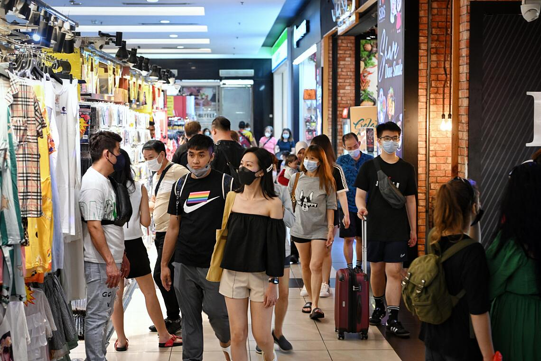 新加坡月薪远高于香港,为什么看起来没香港人有钱? - 5