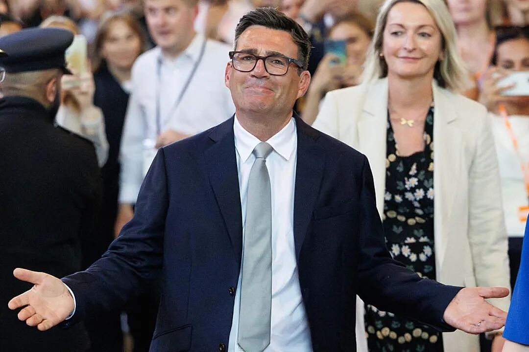 英国新首相要来了:那些按5年移民规则进来的人,或许不用等10年了 - 3