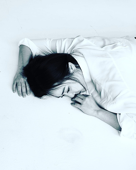 韩顶流“国民妹妹”上节目容貌大变！代表作全火遍亚洲，9年前却患罕见病险截肢（组图） - 23