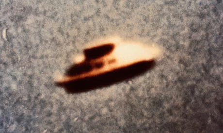 美公布大量绝密UFO影像！涉及飞碟外星人，从60年代到去年的都有（组图） - 19