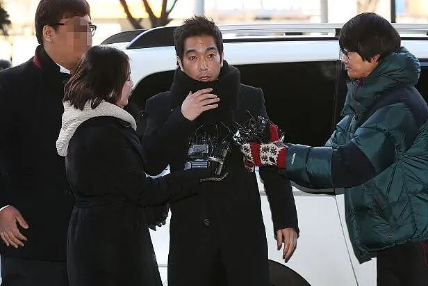 韩国男星失业后自曝想去日本拍成人电影,性侵黑历史再被扒!日网友:这是在嘲讽日本吗?(组图) - 7