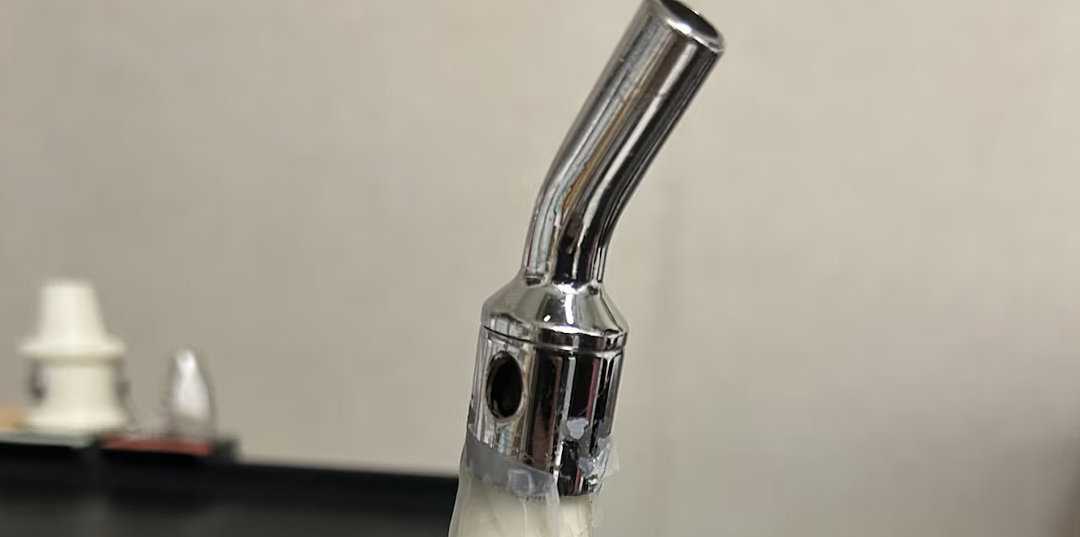 华人注意!近几年去过这家华人牙科诊所,尽快验血查HIV和肝炎!前台举报揭开惊人内幕(组图) - 7