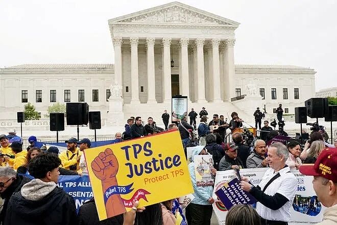 美国最高法院一锤定音：130万人将被驱逐出境（组图） - 2