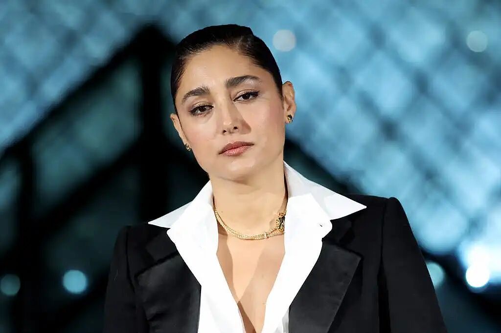 马克龙飞机上被妻子打耳光，竟是因为被抓包和美女演员互发暧昧调情短信？！（组图） - 8