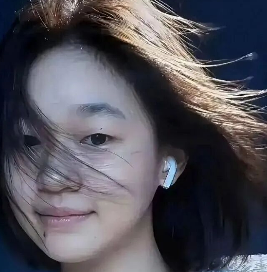 全红婵大变样！蓄起长发，近170cm颜值惊人，网友：这脸，变化好大 - 1