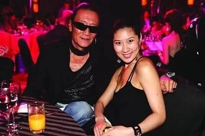 谢贤离世后，前女友CoCo否认2000万分手费传闻 - 1