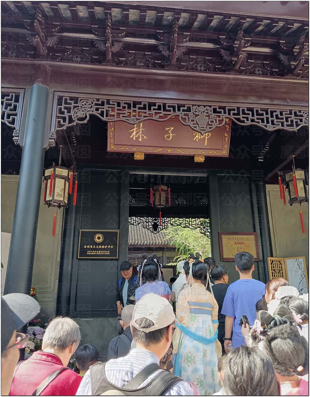 肉贴肉，人挤人！五一长假首日，中国各大景点已爆（组图） - 48