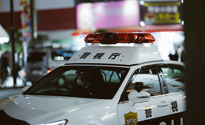 日本华人聚集区发生抢劫案!中国女子遭催泪弹洗脸、爆头!800万现金被洗劫一空!(组图) - 4