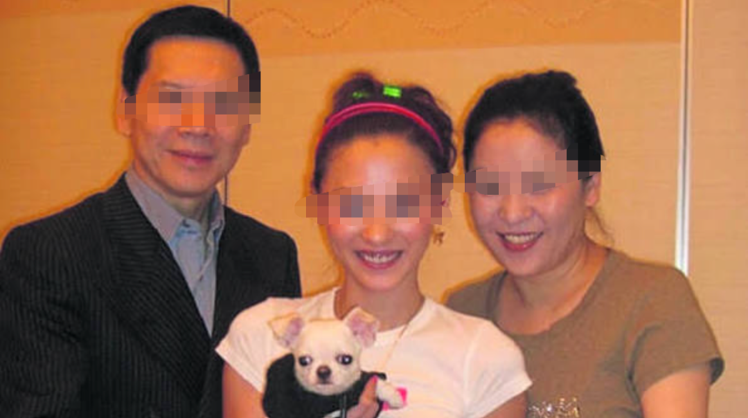 全网炸锅！豪门阔太称王菲破坏“锋芝”婚姻，雇黑道找巫师伤害张柏芝！王菲前经纪人怒怼谣言：“一定告死你”！向太发声力挺！ - 8