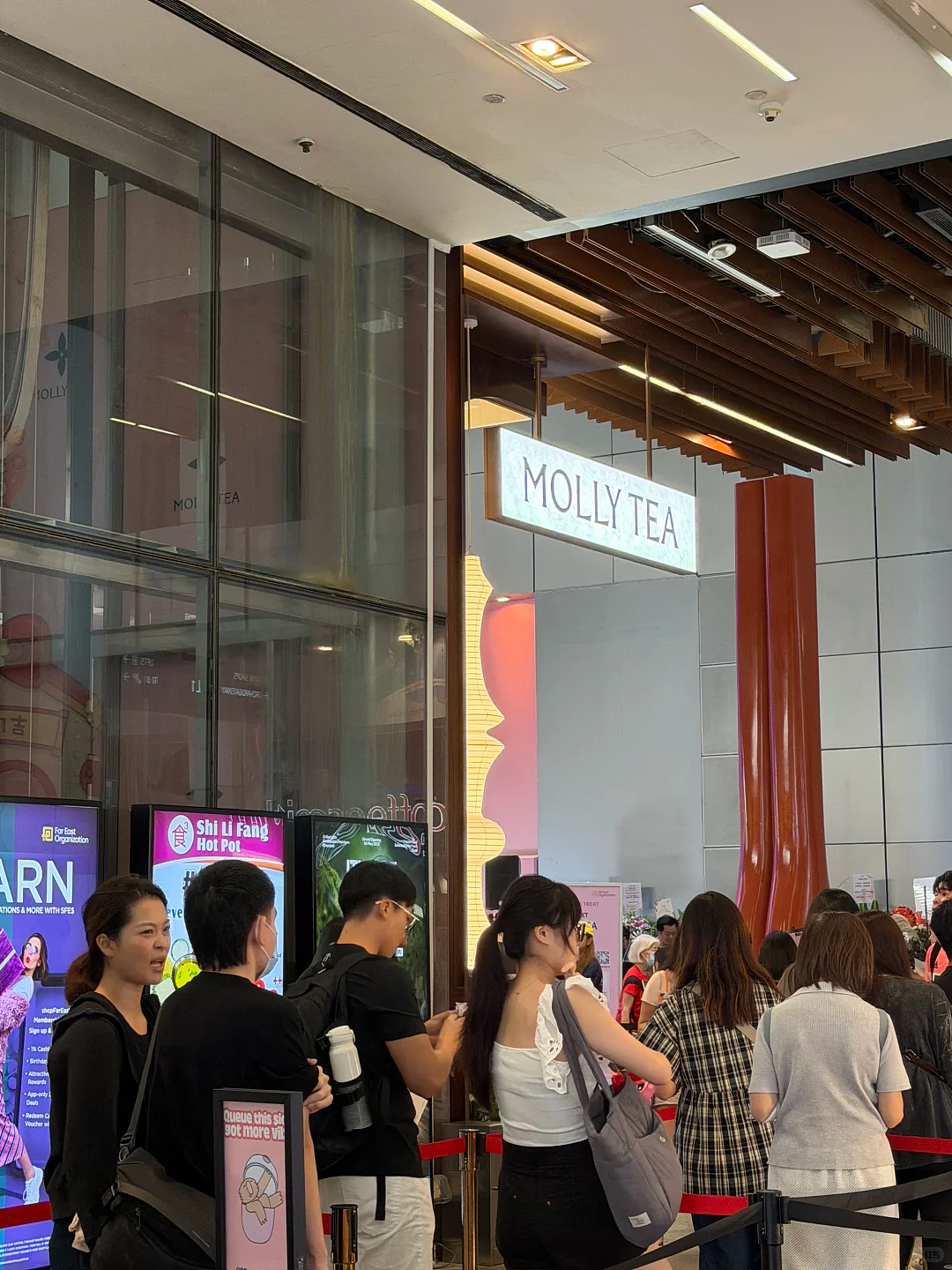 投资翻8倍、全岛狂开实体店...这些中国品牌为何集体“卷”向新加坡?(组图) - 7