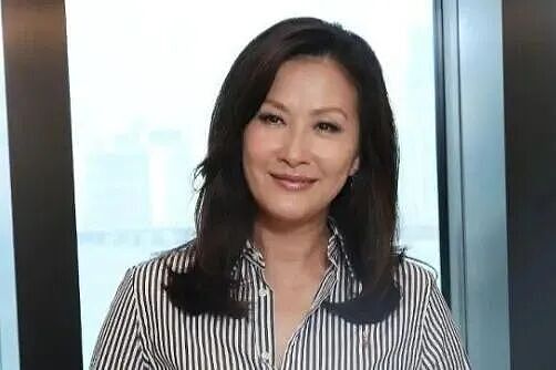 56岁女演员近况曝光！曾被富商辜负，如今转身成教育学博士（组图） - 10