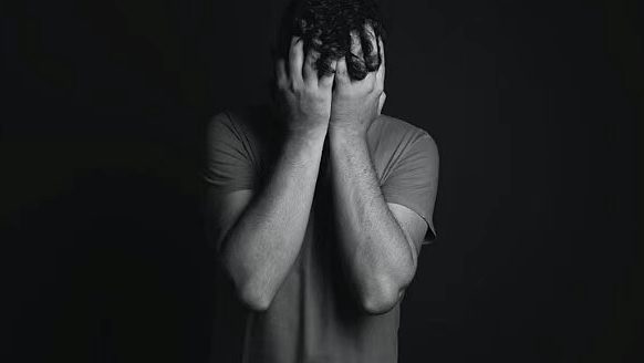 反转惊人！摩根大通女上司被控下药性侵，男下属拒百万封费口索赔千万（组图） - 4