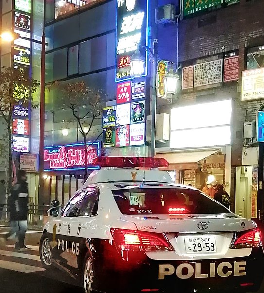 日本华人聚集区发生抢劫案!中国女子遭催泪弹洗脸、爆头!800万现金被洗劫一空!(组图) - 6