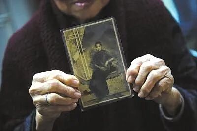 “不婚不恋的女性，老了都很凄凉？”百年前选择独身终老的