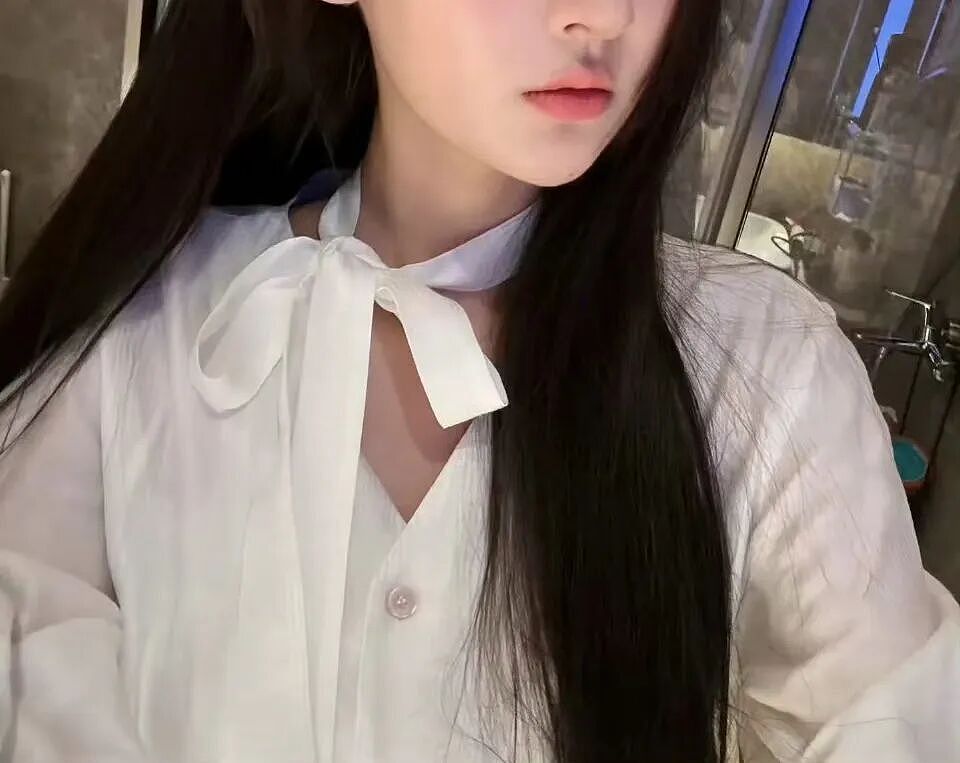 黄景瑜和王玉雯酒店过夜？双方秒否认，评论区一边倒（组图） - 6