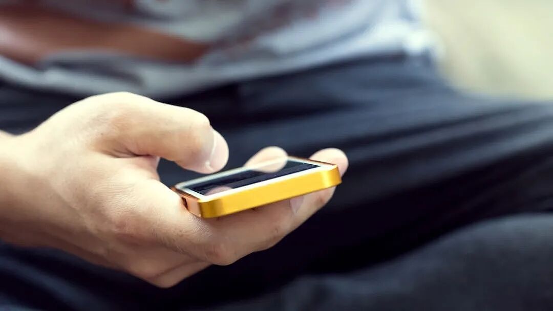 少年被网聊对象逼到自杀，“最小的受害者才9岁”（组图） - 1