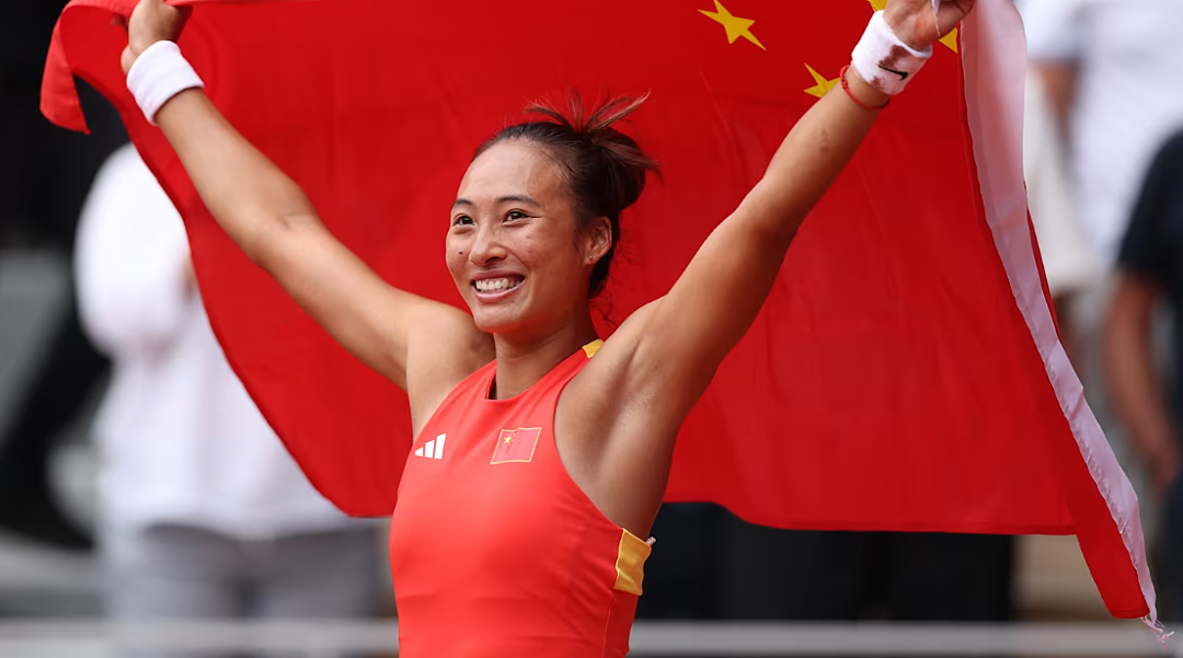 中国小伙成斯诺克世锦赛首位00后冠军！父母孤注一掷“托举”15年（组图） - 13