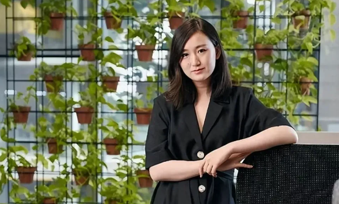 牛！华人美女登顶女首富，用$100万买房钱做投资，$10亿身家靠一杯咖啡开启 - 5