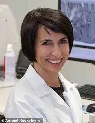 11名顶尖科学家连环惨死、失踪!他们都碰了不能说的终极秘密?(组图) - 8