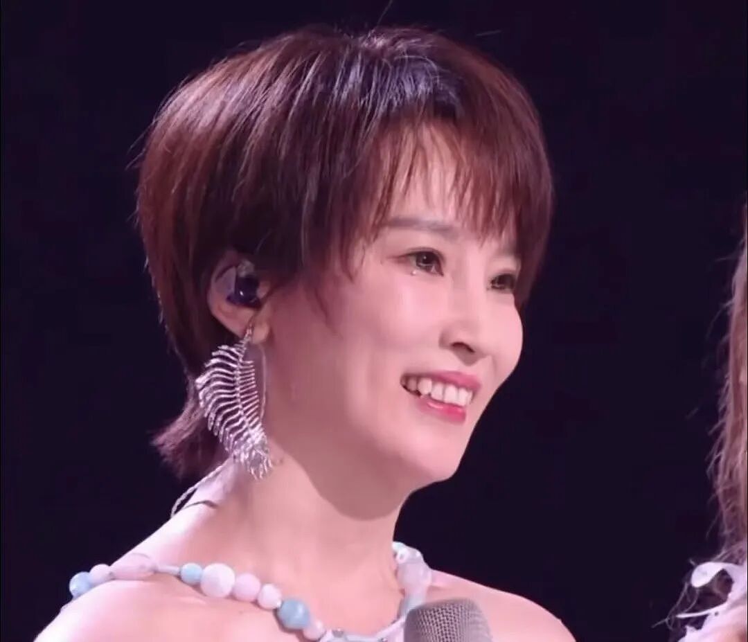 倪萍当众“点名”要吴京带娃，别耽误谢楠上浪姐搞事业！ - 5