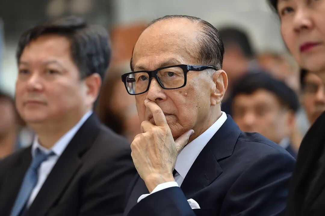 李嘉诚旗下长和宣布启动仲裁：马士基背约，与巴拿马政府同一阵线，谋求取代我们！此前已索偿20亿美元（图） - 2