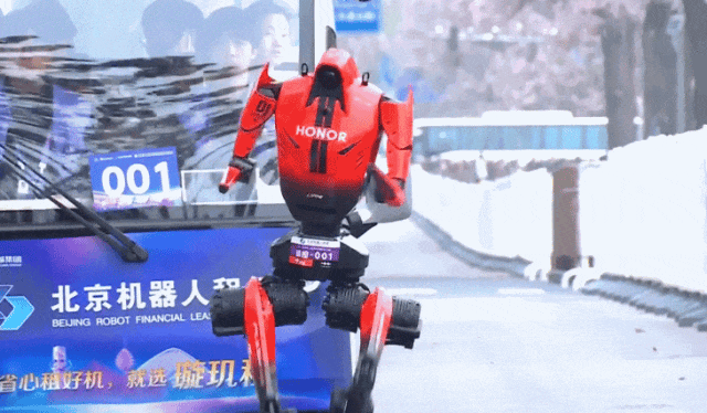 人形机器人半马赛快过人类,实现“替人干活”需要更多硬核大考(组图) - 2