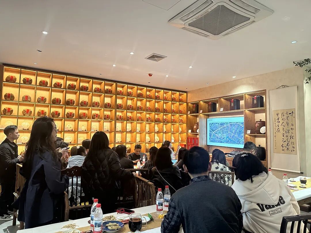 “抄底”超大城市“老破小”，宝妈一年买入8套：月租金总额约2.2万元（组图） - 1