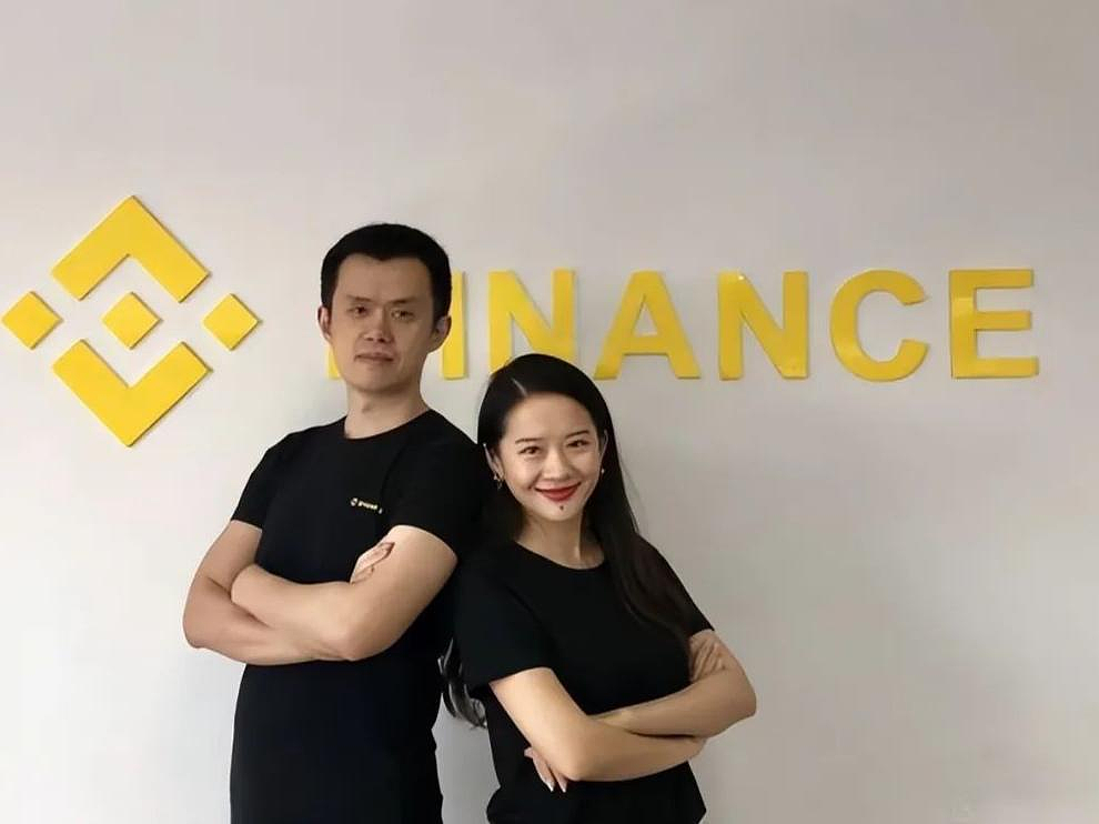 前首富丈夫蹲监狱,自己却拥2300亿享受生活!一手烂牌打成王炸(组图) - 7