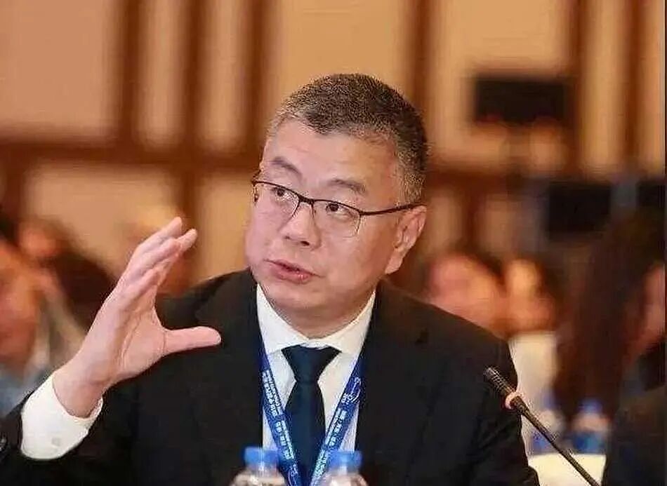 全球最狂的马斯克，见谁都不服，却唯独对这位上海老同学低下了头（组图） - 3