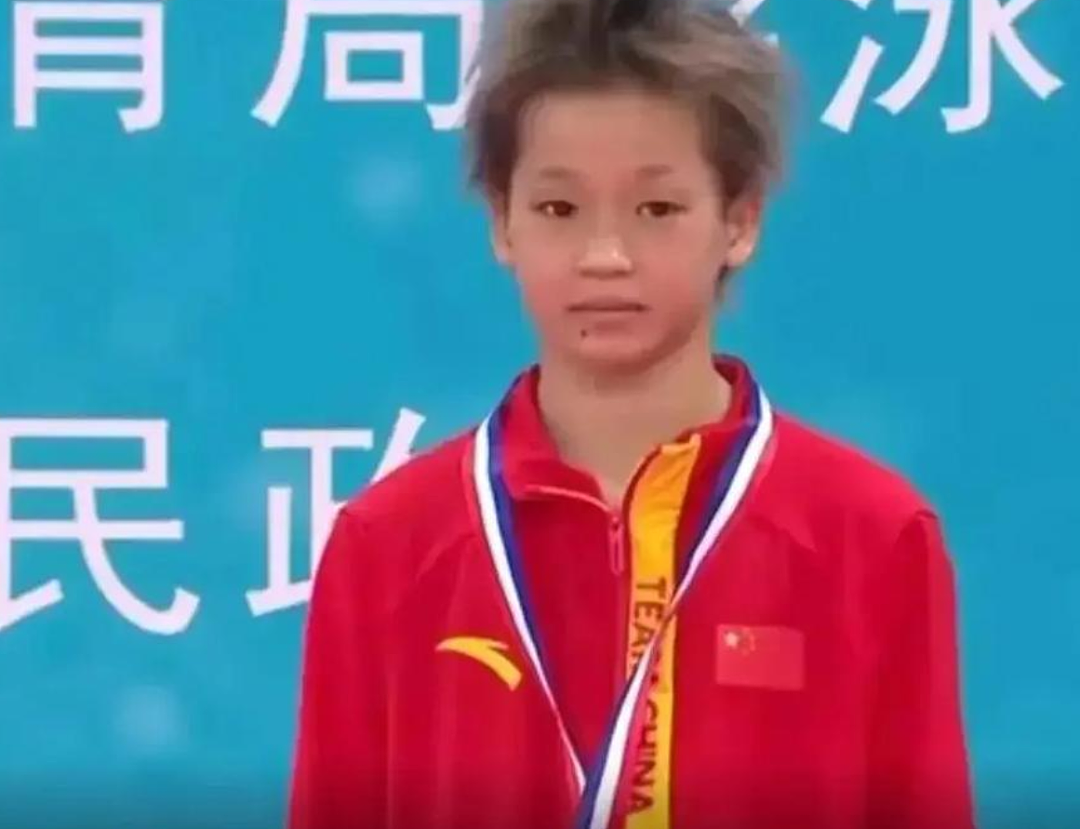 全红婵大变样！蓄起长发，近170cm颜值惊人，网友：这脸，变化好大 - 2