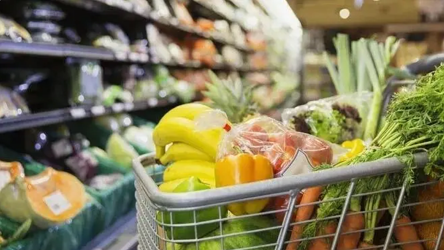 美国食品价格创50年最大涨幅:有人只能靠粮食券和食物银行度日 - 5