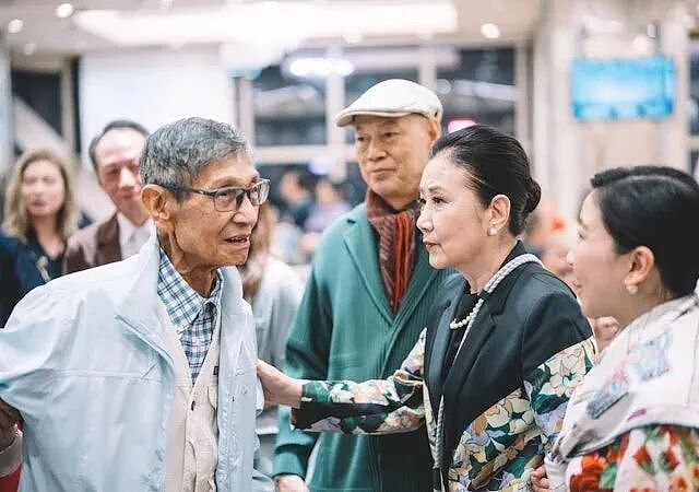 又一大师悄然离世,曾与周星驰世纪对骂!“我见尽港片辉煌,最后却一无所有”(组图) - 27