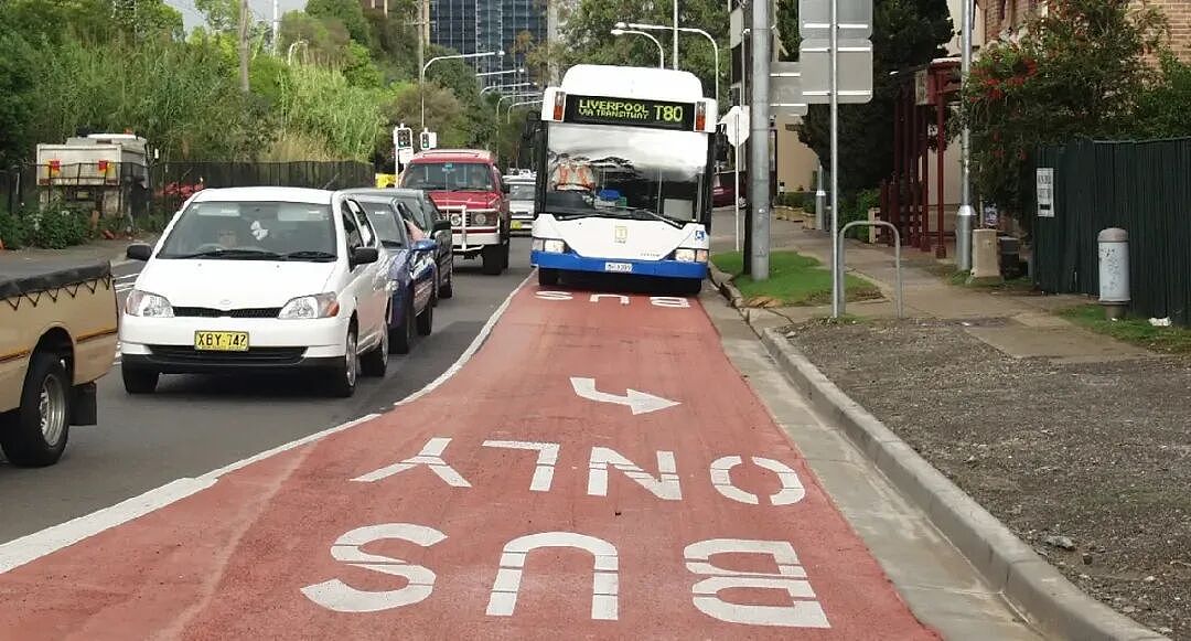 墨尔本道路上有新规了!看到别人这样开车,别惊讶(组图) - 1