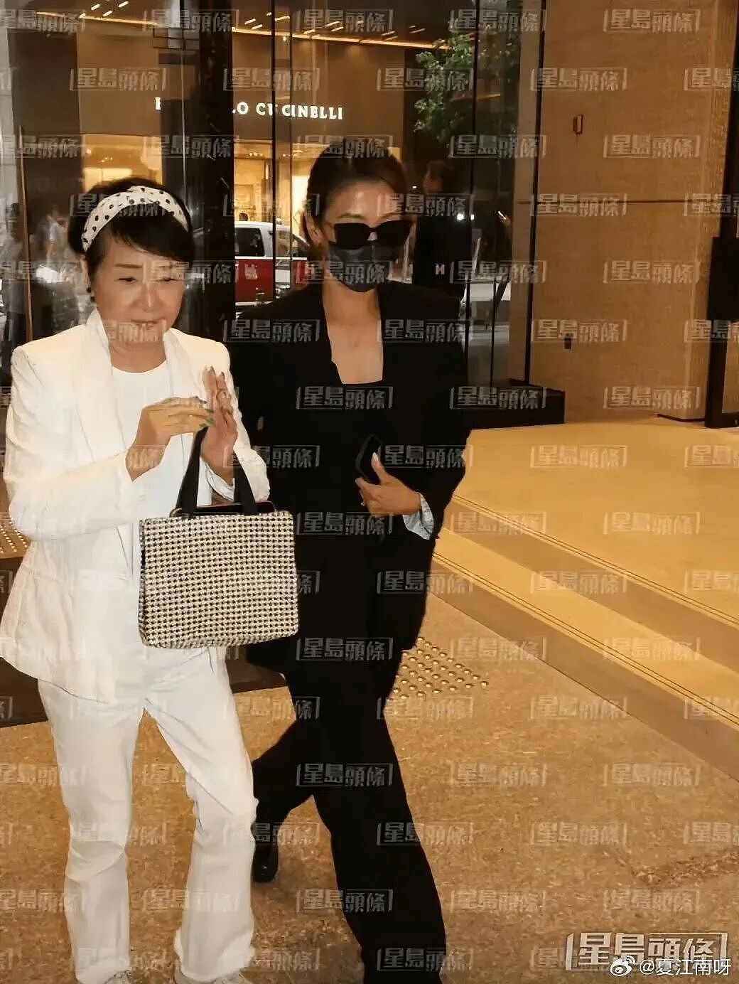 谢霆锋丧父后首次现身，一身黑衣赴青岛工作！港媒曝谢贤辞灵仪式仅3人现身！张柏芝曾加急安排两个儿子返港尽孝！王菲全程隐身！ - 5