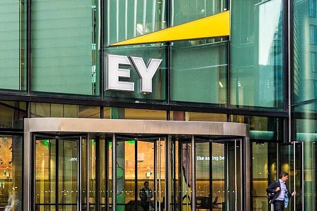 EY实习员工偷翻澳洲总理银行账户被抓！现在麻烦大了！ - 3