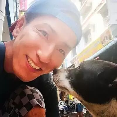 日本博主印度游拒绝给钱后惨遭泼