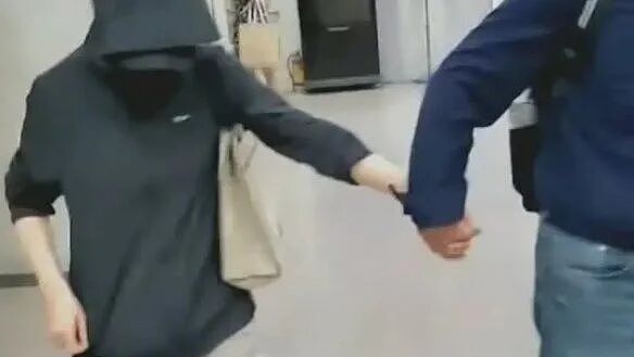 为阻止小17岁的澳洲小男友离开，台湾女子喂他老鼠药！最终被判11年（组图） - 3