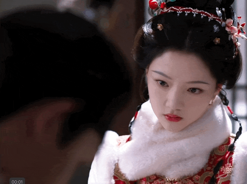 丑到被劝整容的中国95花，又去演绝世美女了？网友：太冤了…（组图） - 7