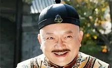 坐拥价值上亿四合院？全家移民美国？王刚的真实情况，让人意外