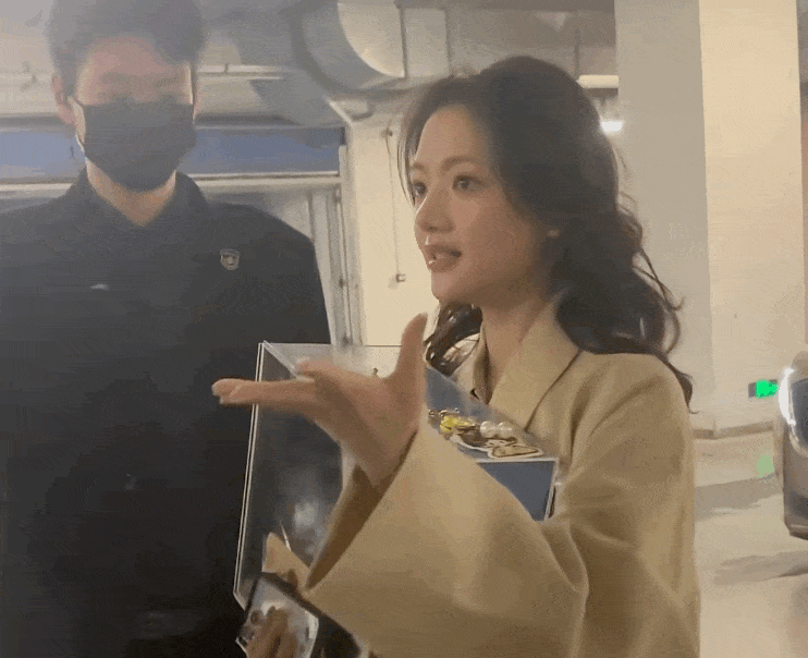 丑到被劝整容的中国95花，又去演绝世美女了？网友：太冤了…（组图） - 40