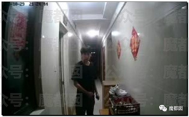 恶臭!网传某平台外卖员送餐时“扫楼”,将女顾客高跟鞋当“飞机杯”(组图) - 8