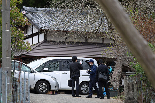 11岁小学生失踪引爆日本舆论！惊天真相：继父勒死娃不断转移遗体...（组图） - 16