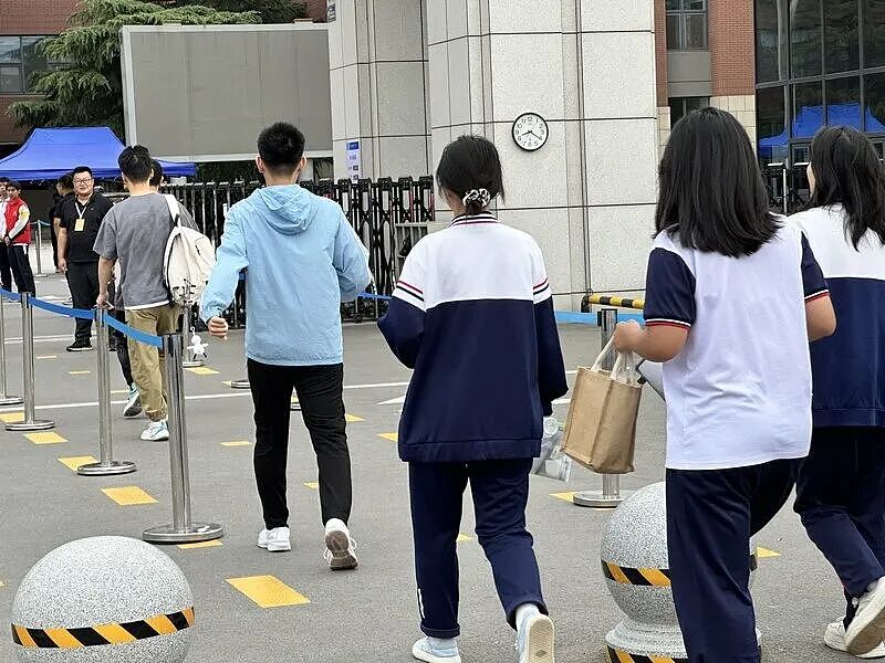 看似公平的“全国一张卷”,实则藏着最大的不公(组图) - 4