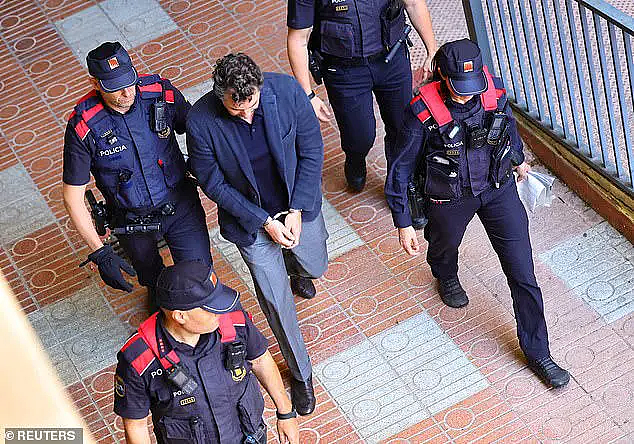 百亿豪门继承人将亲爹推下悬崖摔死？年轻继母为争产手撕全员恶人…（组图） - 7