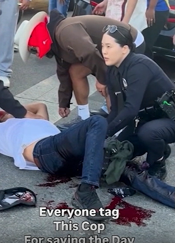 枪击现场生死瞬间：男子中弹命危获亚裔女警紧急救回，事后含泪致谢 - 3