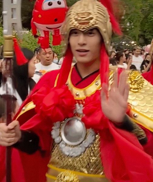 人均30元的“穷鬼版迪士尼”,截胡迪士尼的生意 - 13