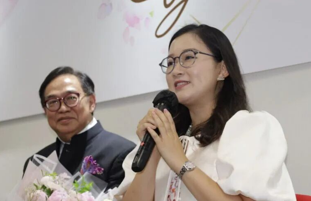 73岁大佬将迎娶90后！还是好友女儿！女方小学时初遇，婚礼在今年10月 - 3