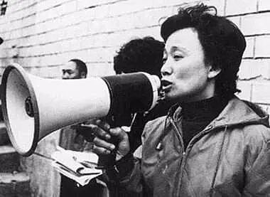 甘当小三45年、给原配赚钱养孩子！琼瑶的御用导演，人生比琼瑶剧还“琼瑶”（组图） - 7